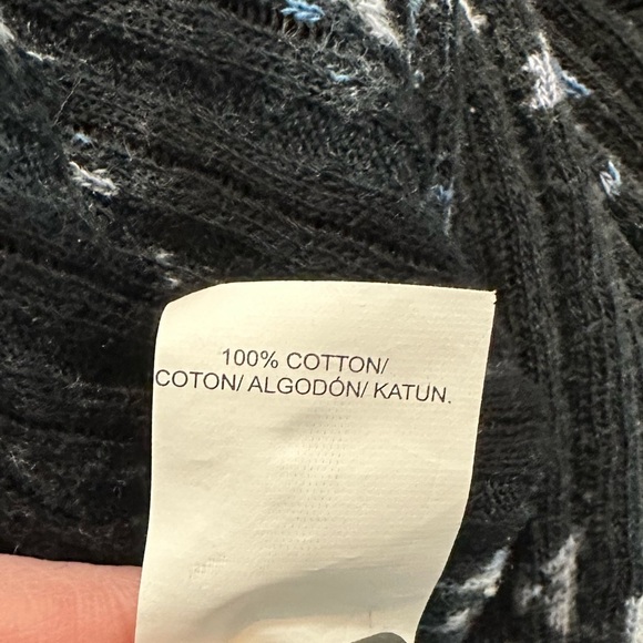 Lucky Long Sleeve Top Size Medium - Picture 8 of 10